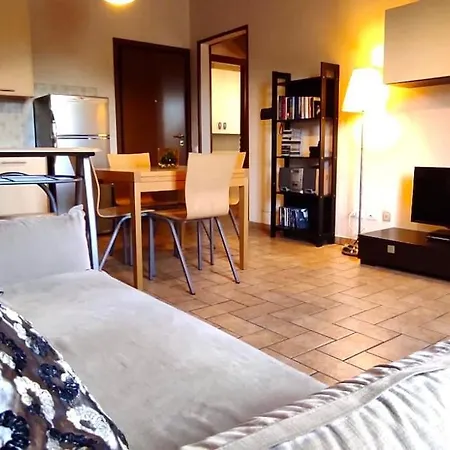 Borri Apartment, Trilocale Access. Con Posto Auto Apartamento